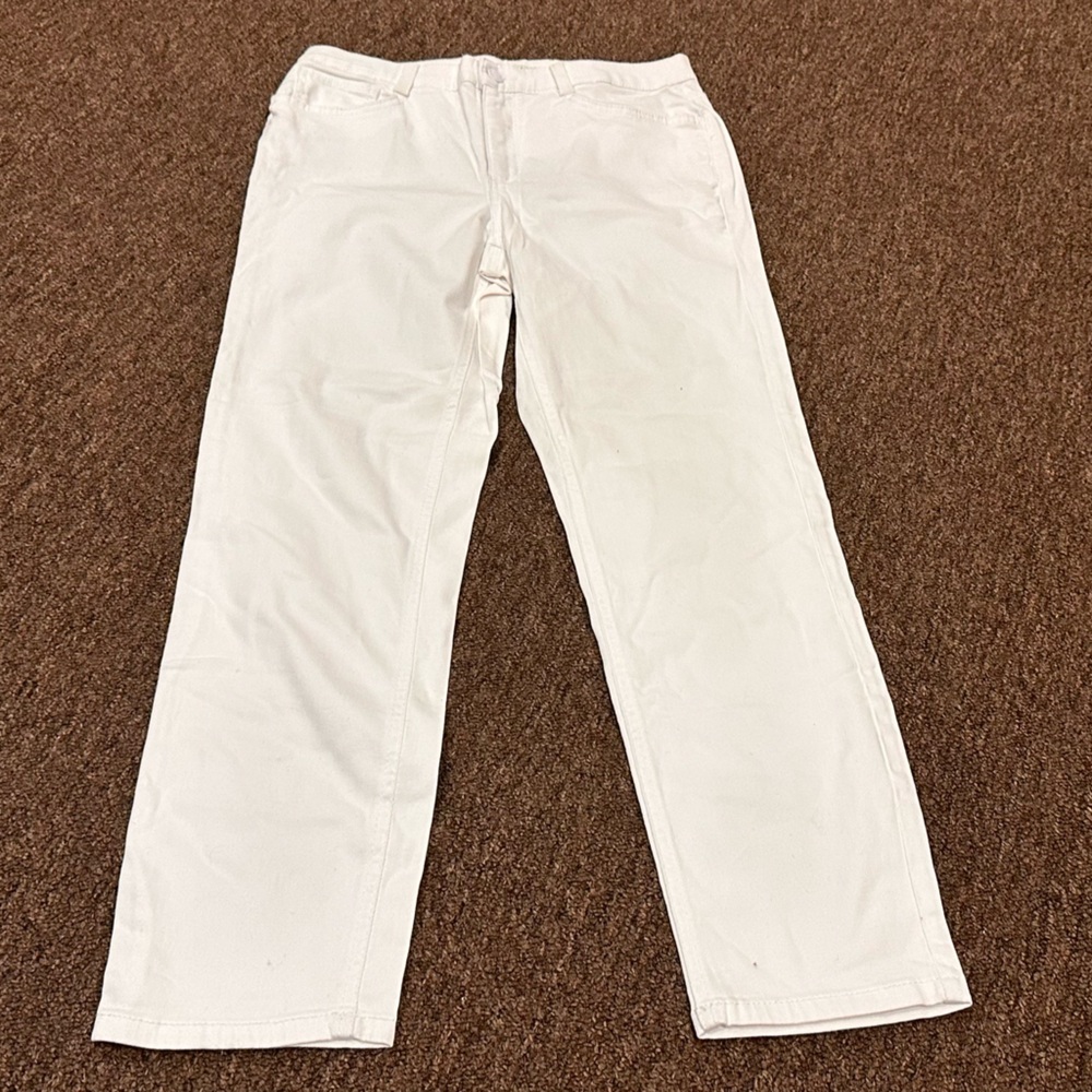 EUC jones new york battery park ankle secret slim features white jeans pants